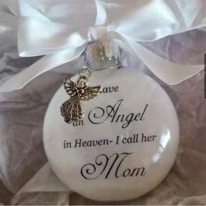 NWT MOM REMEMBRANCE ORNAMENT